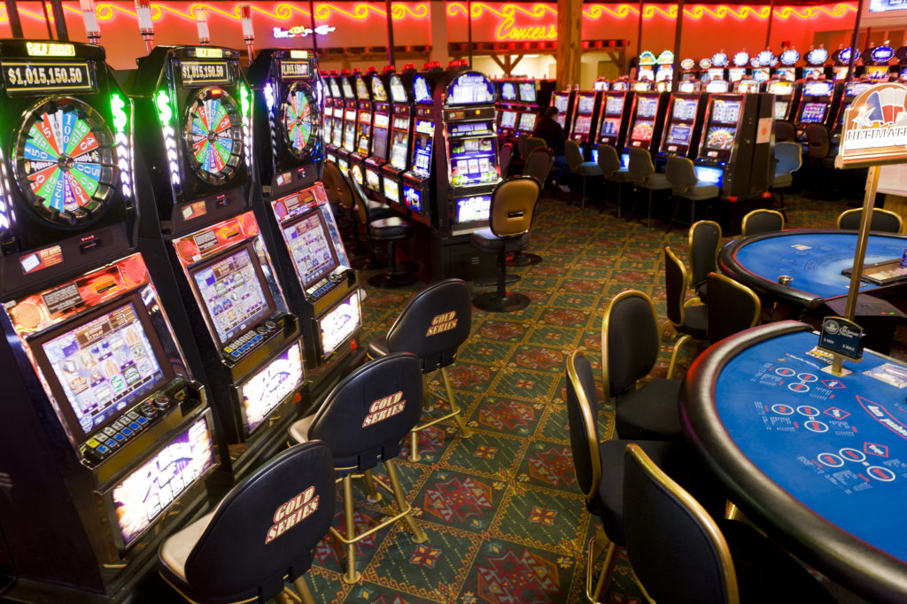 Kazanma Kilidi: Blackjack, Rulet ve Poker’de Başarıya Giden Stratejiler